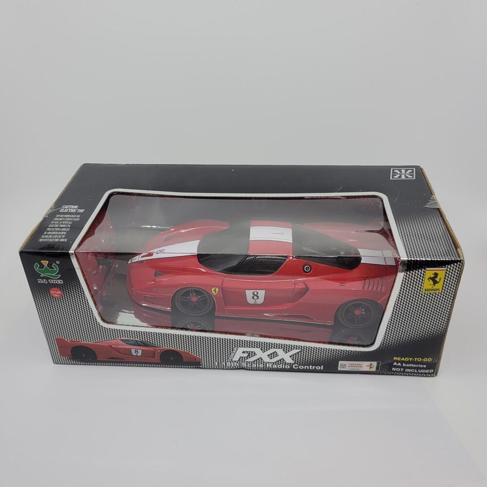 XQ Toys 1:18 Scale Radio Control Model Car Ferrari FXX Red. New, sealed